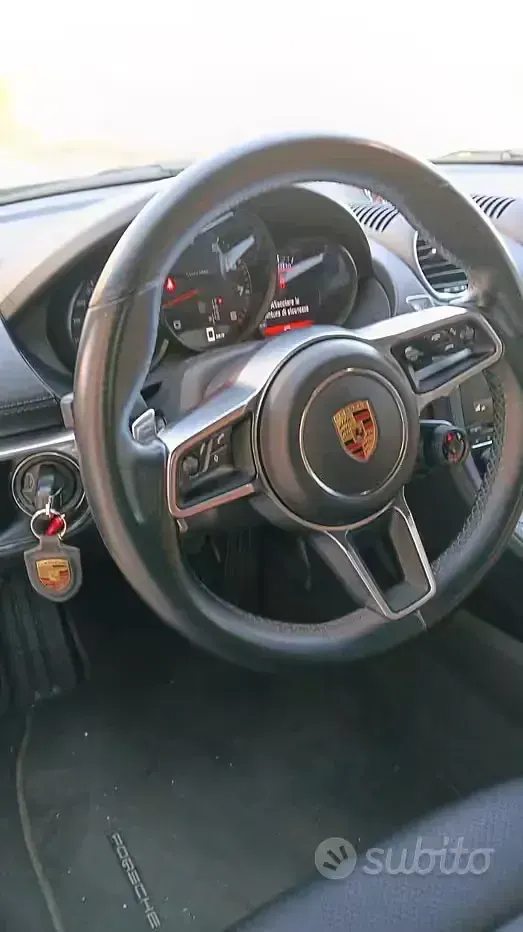 Usata Porsche Boxster 300 CV (220 kW) 2019 Cabrio