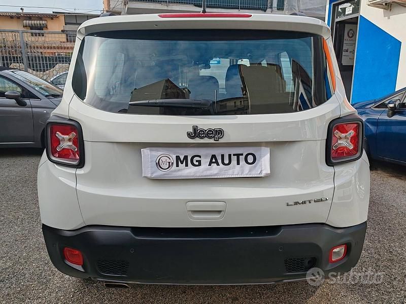Usata Jeep Renegade Limited 140 CV (102 kW) 2018 Bianco SUV