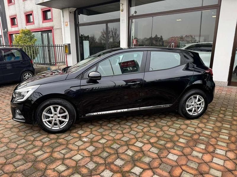Usata Renault Clio V Life 101 CV (74 kW) 2020 Nero Berlina