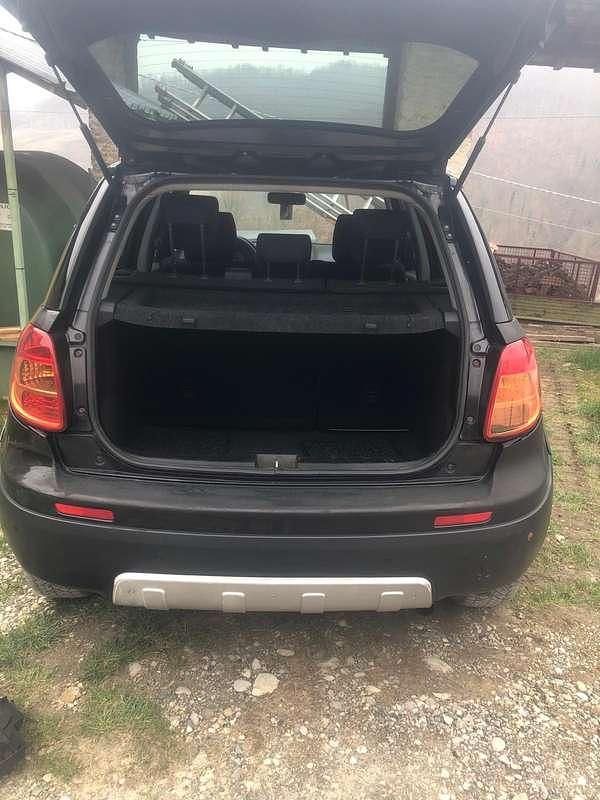 Usata Fiat Sedici Dynamic 120 CV (88 kW) 2008 SUV