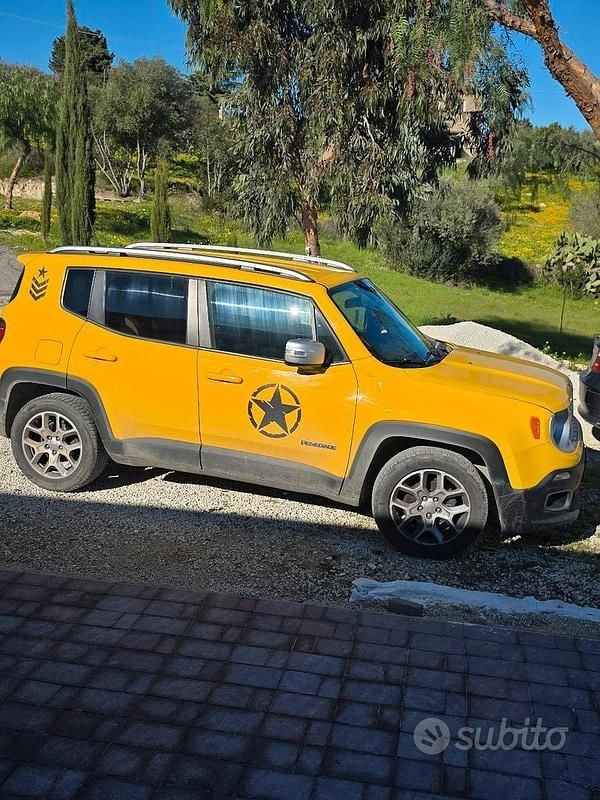 Usata Jeep Renegade Limited 120 CV (88 kW) 2016 SUV