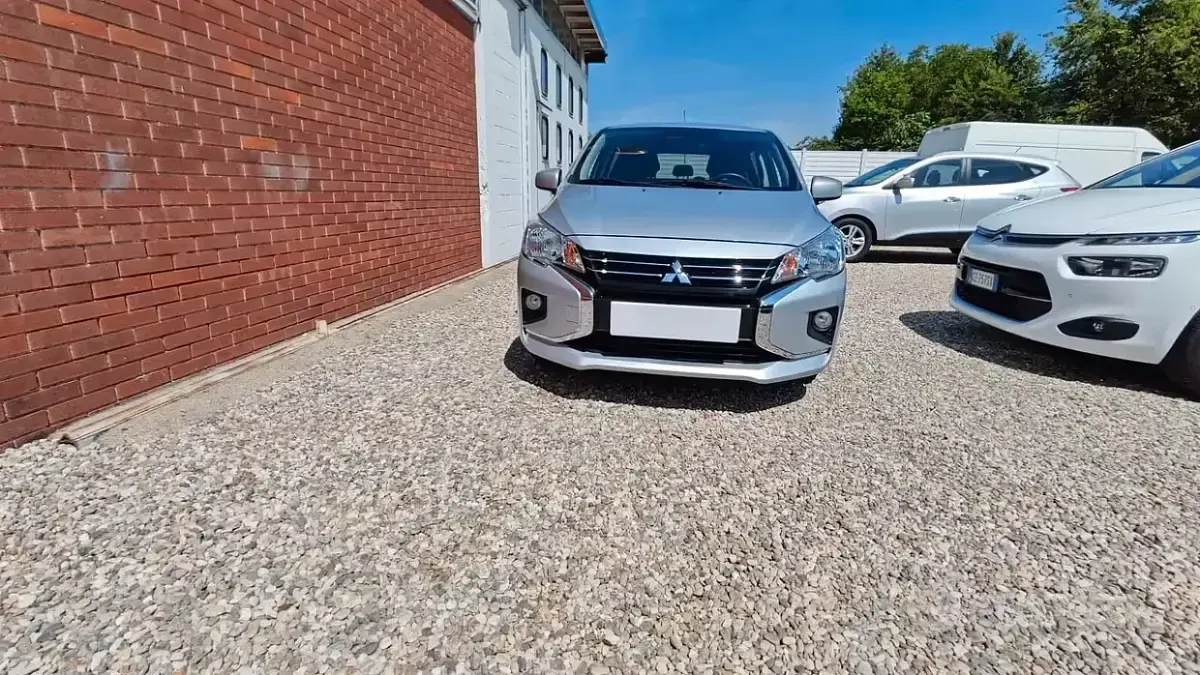 Usata Mitsubishi Space Star 71 CV (52 kW) 2023 Grigio Utilitaria