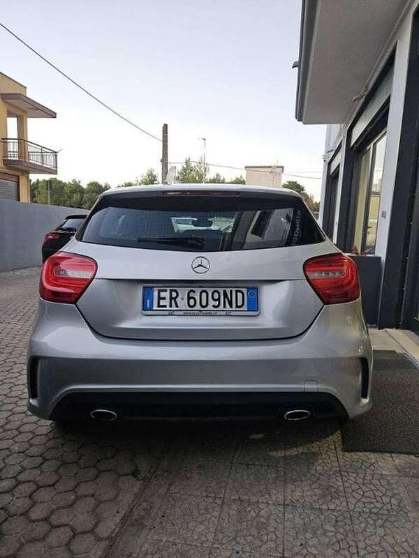 Usata Mercedes A180 Premium 109 CV (80 kW) 2013 Argento Berlina