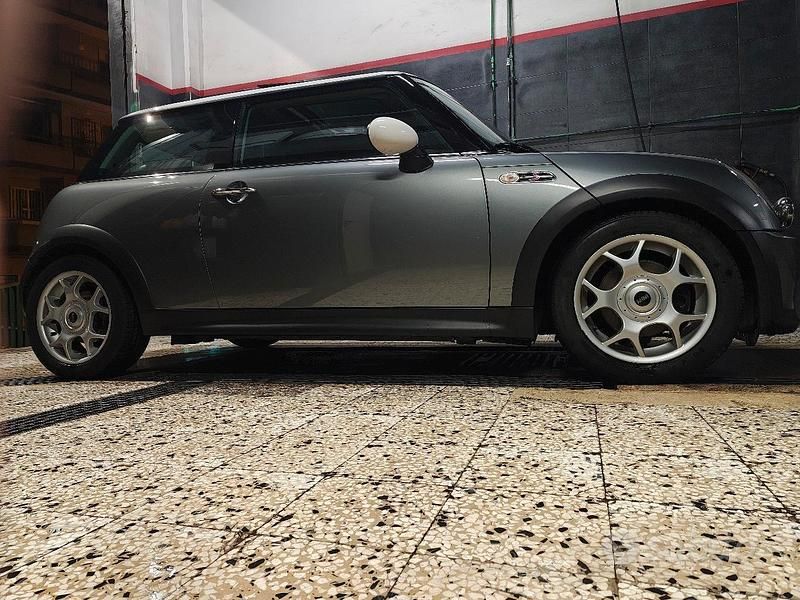Usata Mini Cooper S 2004 Utilitaria
