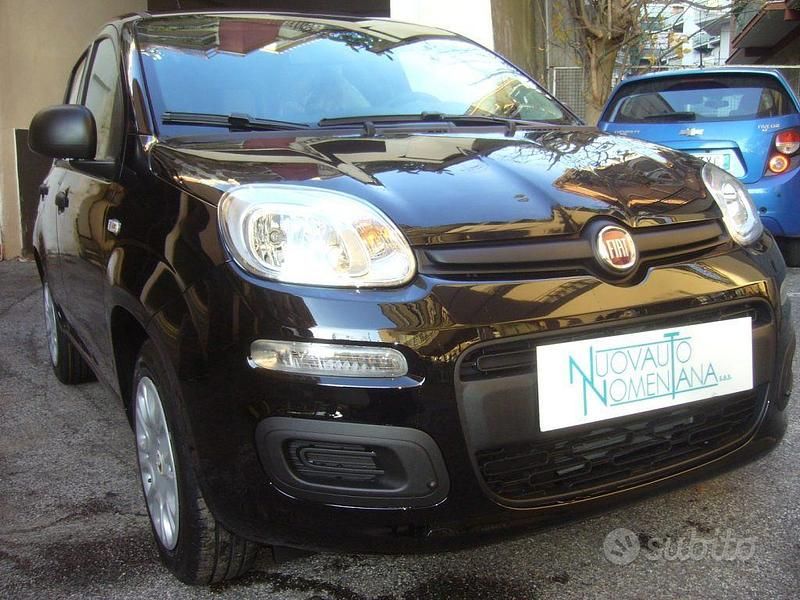 Nuova Fiat Panda Pop 69 CV (50 kW) 2025 Nero Utilitaria