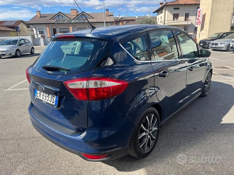 Begagnad Ford C-MAX Titanium 116 HK (85 kW) 2012 Blå Minibuss