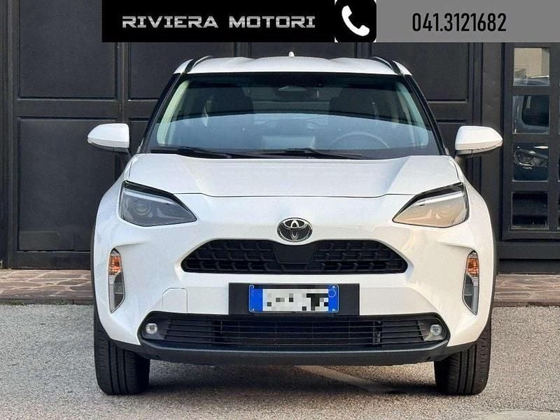 Usata Toyota Yaris Cross Active 92 CV (67 kW) 2023 Bianco SUV