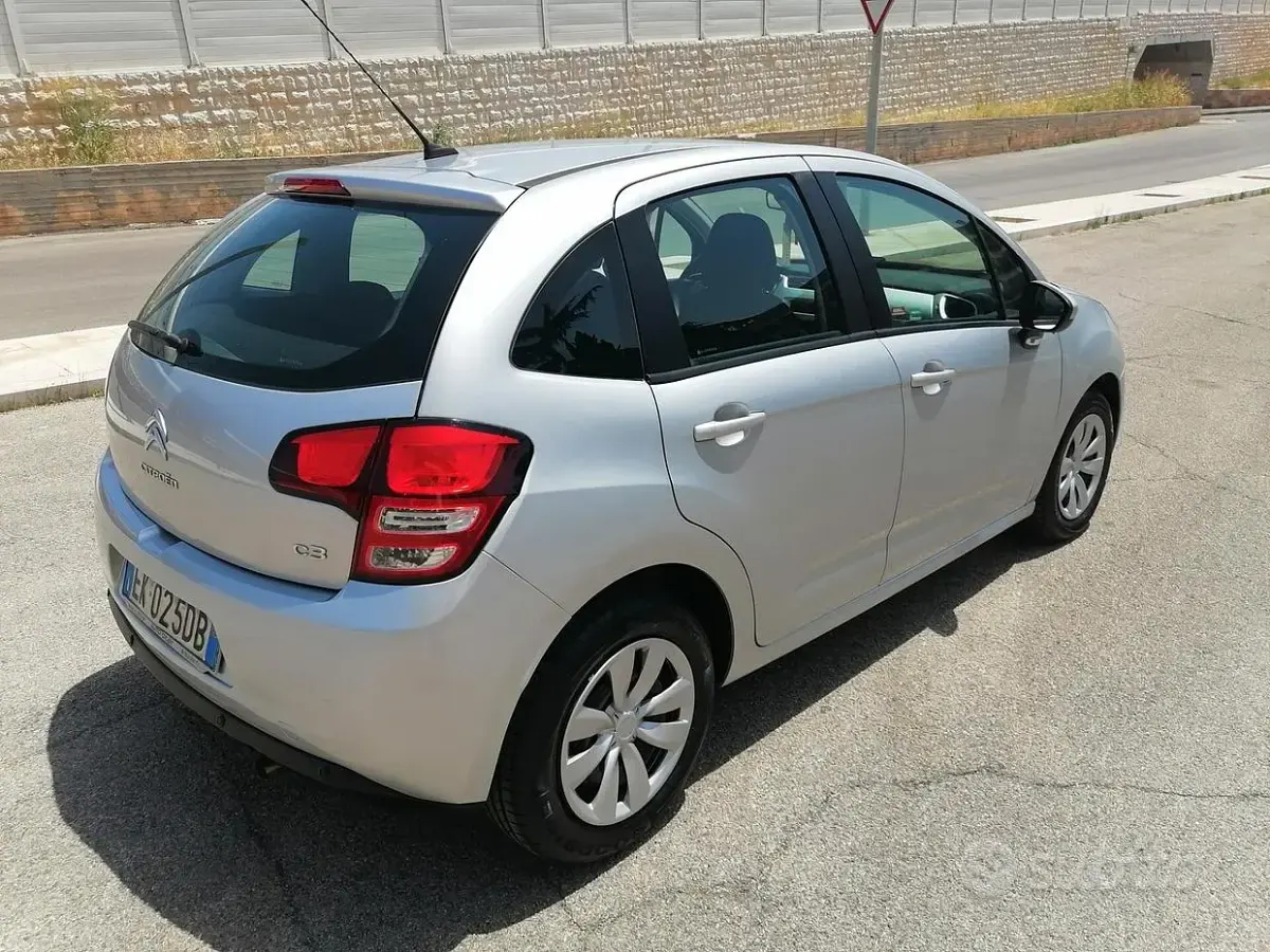 Usata Citroën C3 60 CV (44 kW) 2011 Grigio Berlina