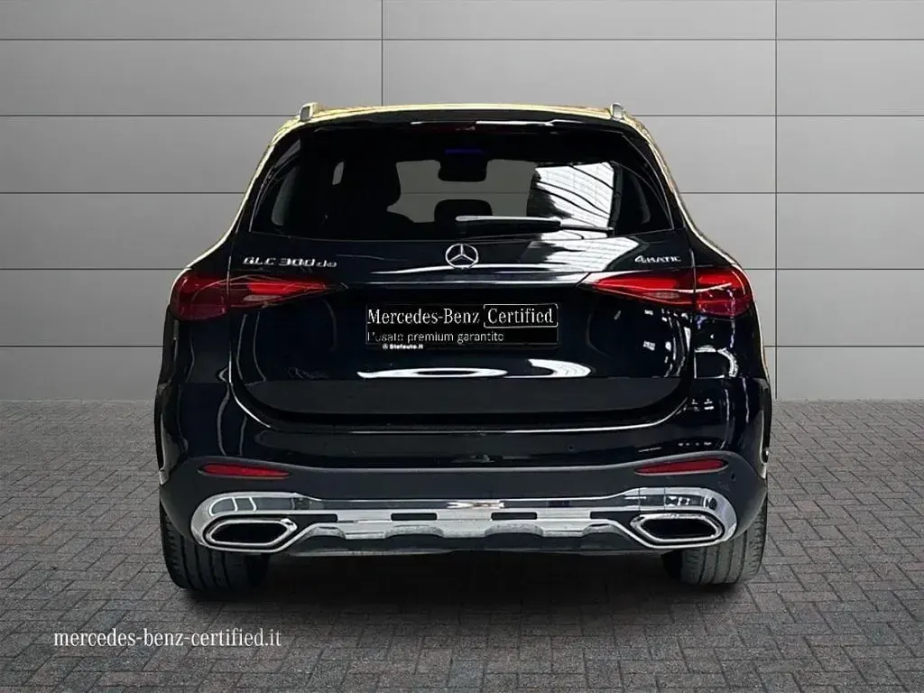 Usata Mercedes GLC300de Advanced 197 CV (144 kW) 2024 Nero ossidiana SUV