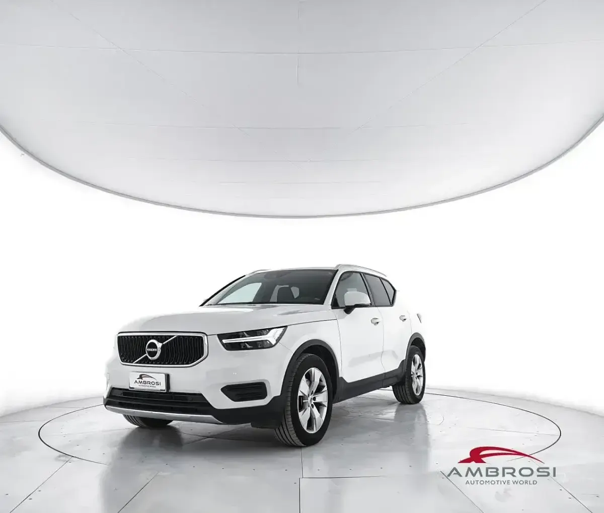 Usata Volvo XC40 Business Edition 150 CV (110 kW) 2020 SUV