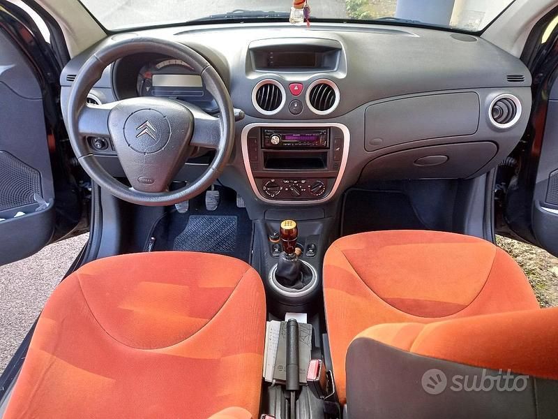 Usata Citroën C2 Elegance 70 CV (51 kW) 2006 Nero Utilitaria