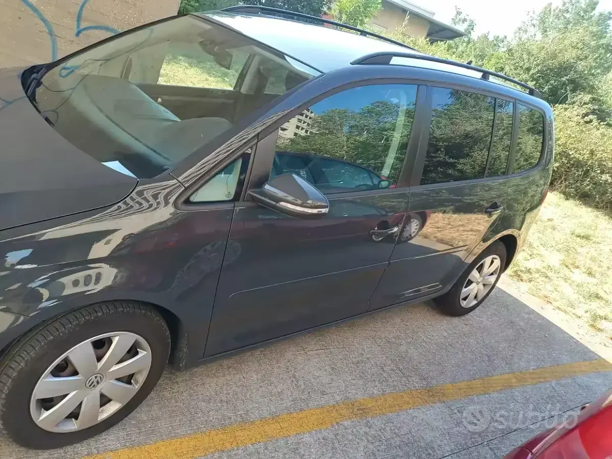 Usata VW Touran 105 CV (77 kW) 2014 Monovolume
