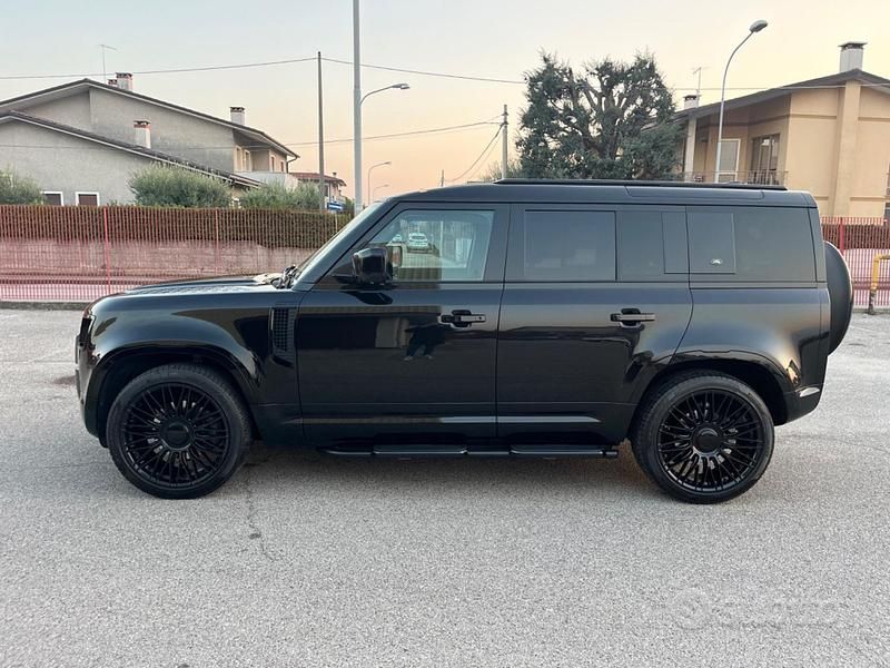 Usata Land Rover Defender 199 CV (146 kW) 2022 Nero SUV