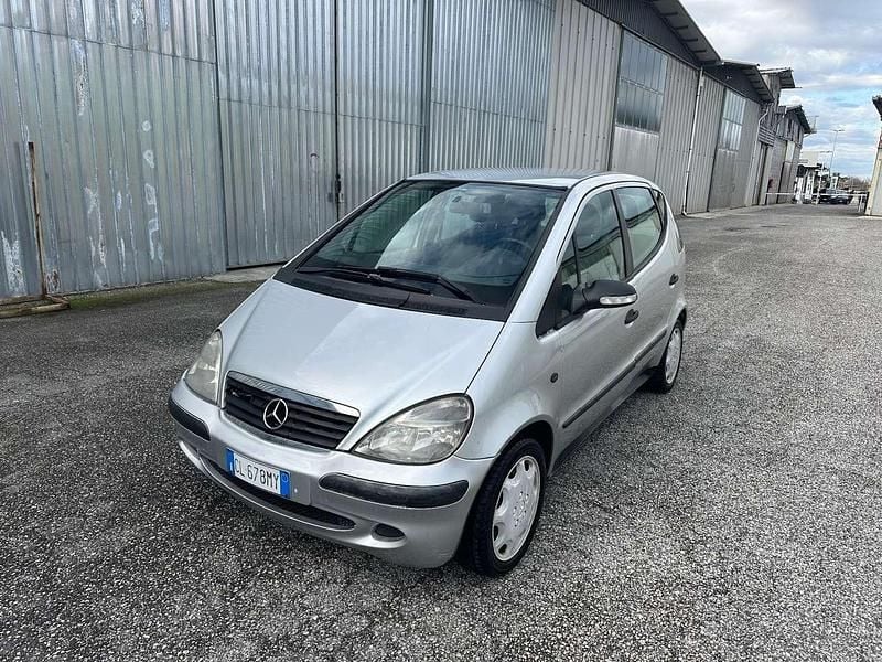 Usata Mercedes A170 Avantgarde 95 CV (69 kW) 2004 Grigio Monovolume