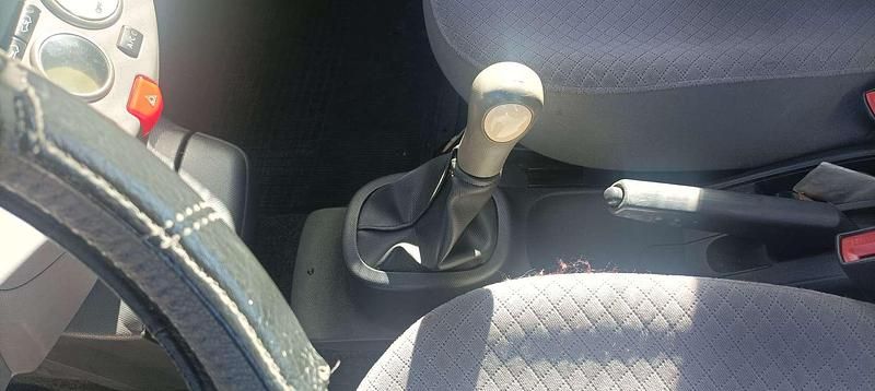 Usata Nissan Micra Acenta 88 CV (64 kW) 2003 Berlina