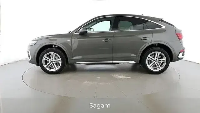 Nuova Audi Q5 Sportback S-Line 204 CV (150 kW) 2025 Grigio chronos metallizzato SUV