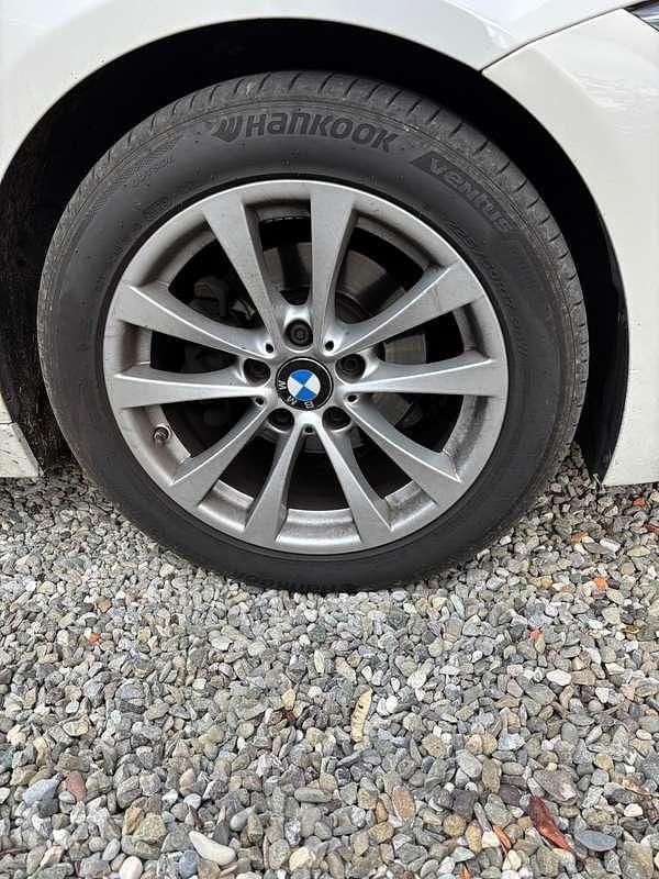 Usata BMW 318 Efficient Dynamics 150 CV (110 kW) 2019 Bianco Station wagon