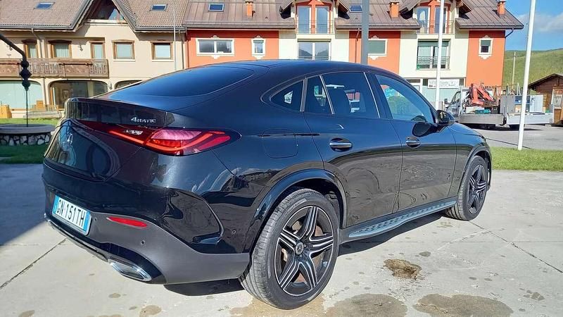 Usata Mercedes GLC220 AMG Line Premium 197 CV (144 kW) 2023 Nero Coupé