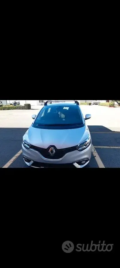 Usata Renault Grand Scénic IV 120 CV (88 kW) 2019 Grigio Monovolume