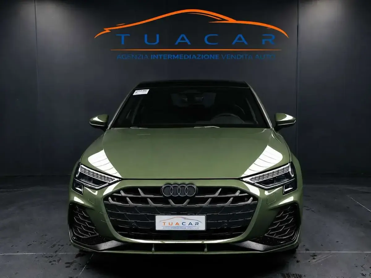 Nuova Audi A3 Comfort 150 CV (110 kW) 2026 Verde Berlina