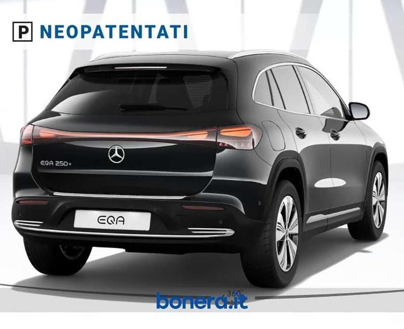Usata Mercedes EQA250+ Advanced 139 kW (190 CV) 2025 Nero SUV