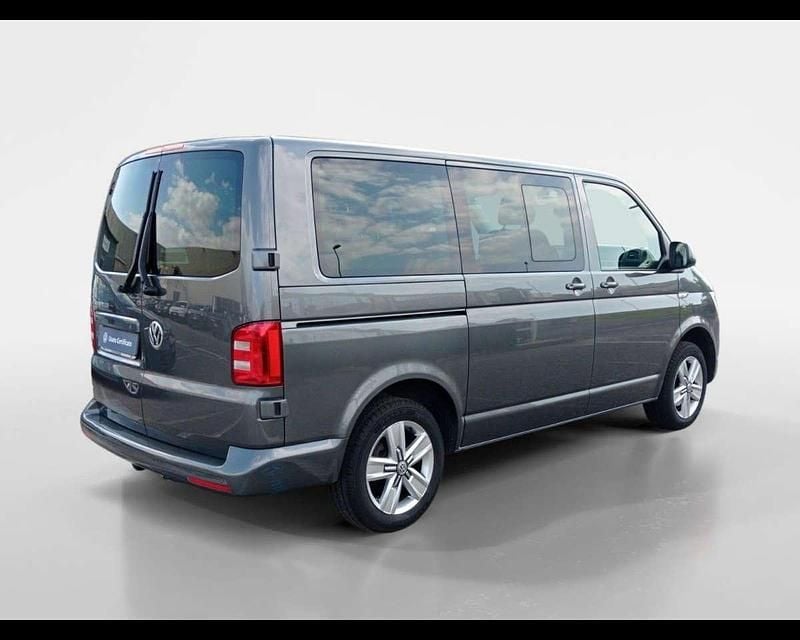 Usata VW T6 150 CV (110 kW) 2018 Grigio medio met. Furgone