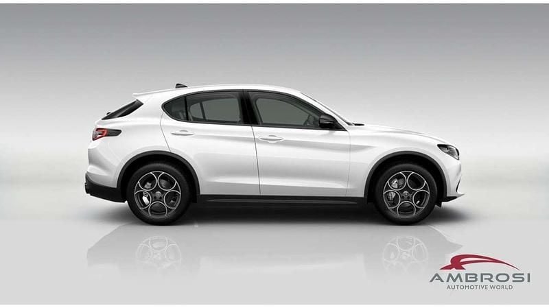 Nuova Alfa Romeo Stelvio Sprint 160 CV (117 kW) 2026 Rosso SUV