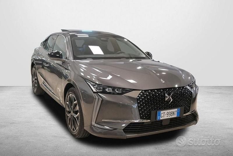 Usado DS Automobiles DS4 Opera 131 CV (96 kW) 2024 Gris Berlina