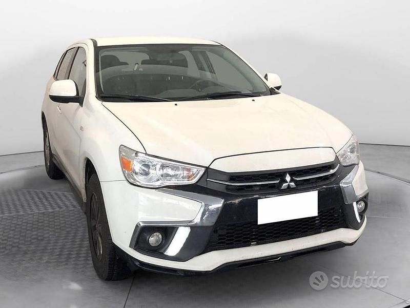 Usado Mitsubishi ASX Instyle 114 CV (83 kW) 2019 Blanco SUV