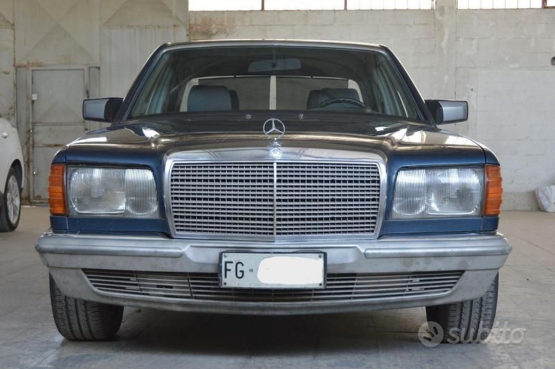 Usata Mercedes 280 SE 185 CV (136 kW) 1983 Blu Berlina