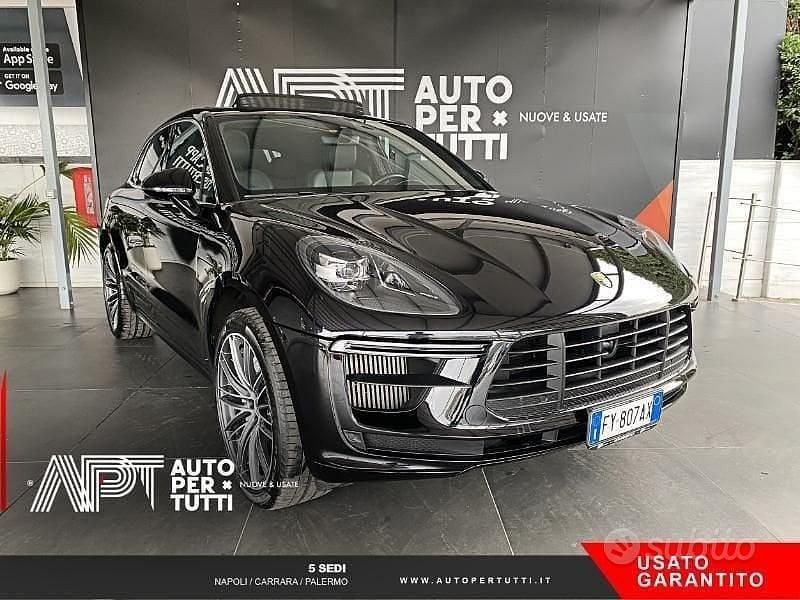 Usata Porsche Macan Turbo 441 CV (324 kW) 2020 Nero SUV