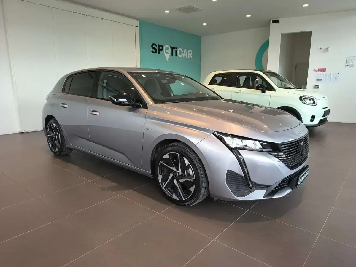 Usata Peugeot 308 Allure 181 CV (133 kW) 2022 Grigio Utilitaria