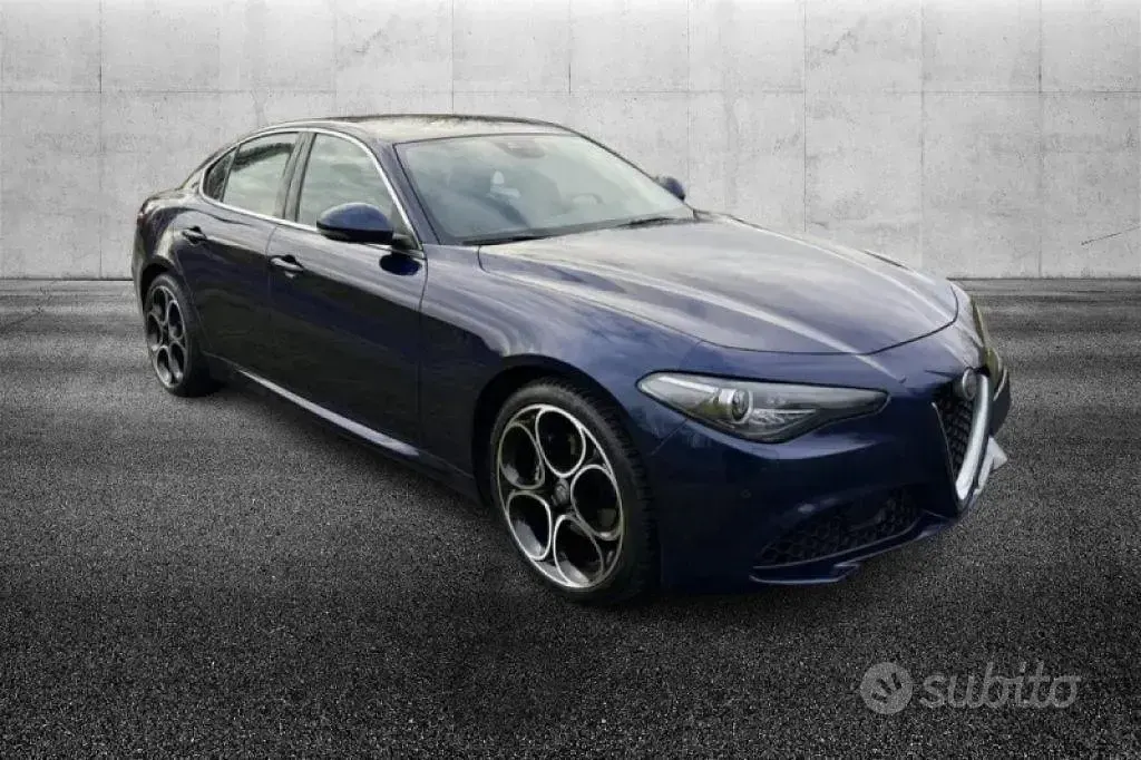 Usata Alfa Romeo Giulia Sprint 201 CV (147 kW) 2018 Blu/azzurro Berlina