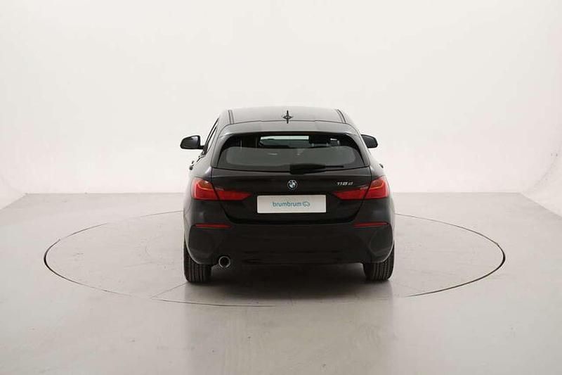 Usata BMW 116 Advantage 116 CV (85 kW) 2020 Nero Utilitaria