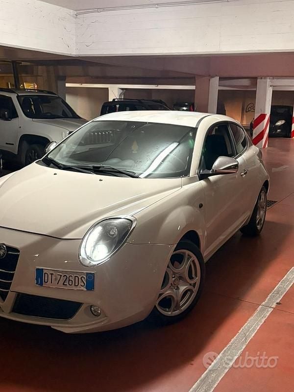 Usata Alfa Romeo MiTo 160 CV (117 kW) 2008 Bianco Utilitaria