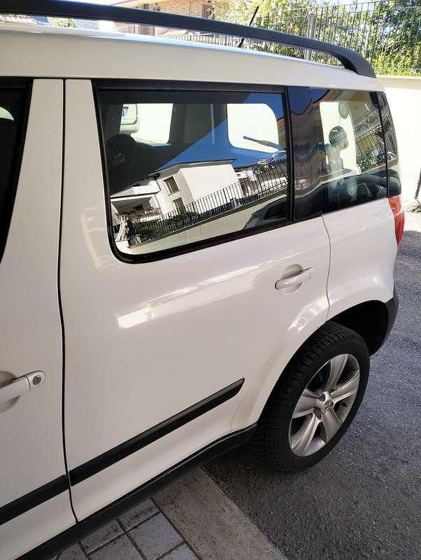 Usata Skoda Yeti Active 105 CV (77 kW) 2011 SUV