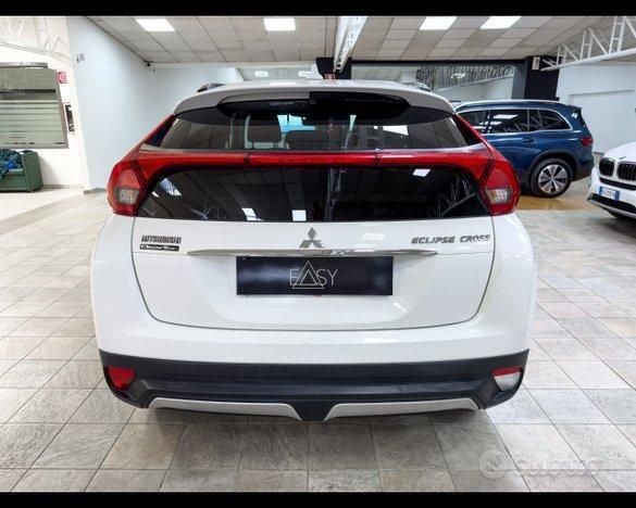 Usata Mitsubishi Eclipse Cross Invite 163 CV (119 kW) 2018 Bianco SUV