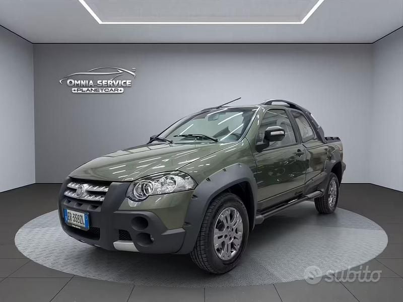 Usata Fiat Strada 95 CV (69 kW) 2013 Verde Pick-up