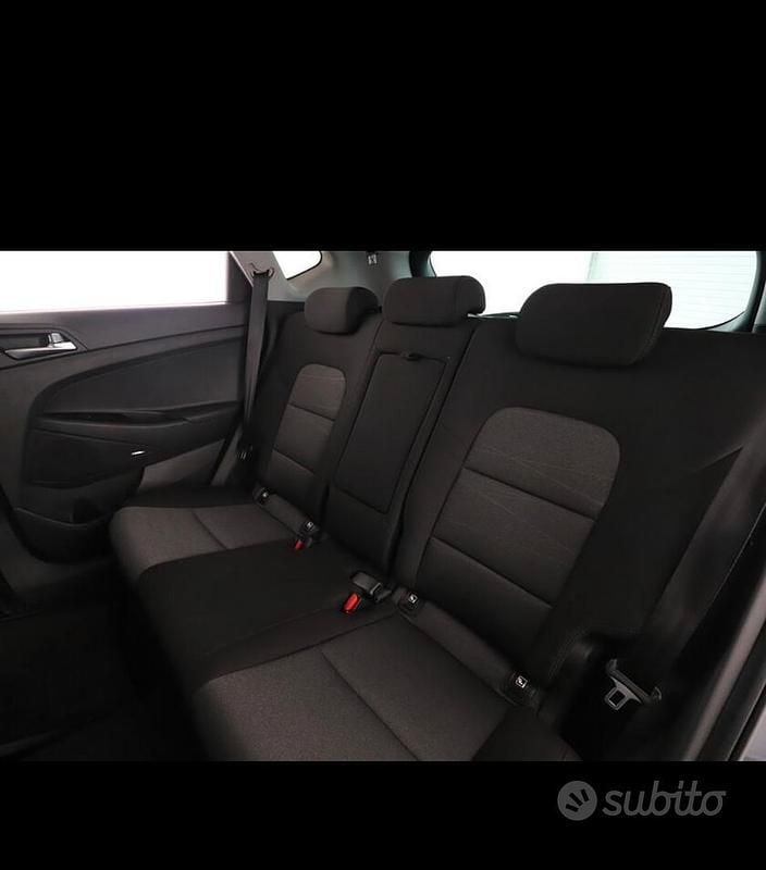 Usata Hyundai Tucson 136 CV (100 kW) 2019 Grigio SUV