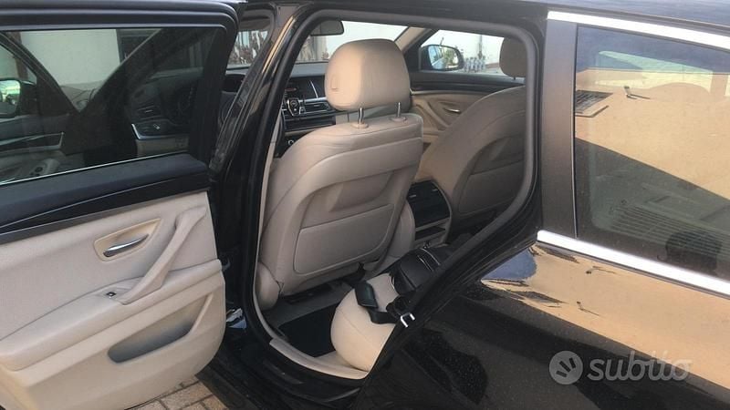 Usata BMW 520 136 CV (100 kW) 2016 Nero Station wagon