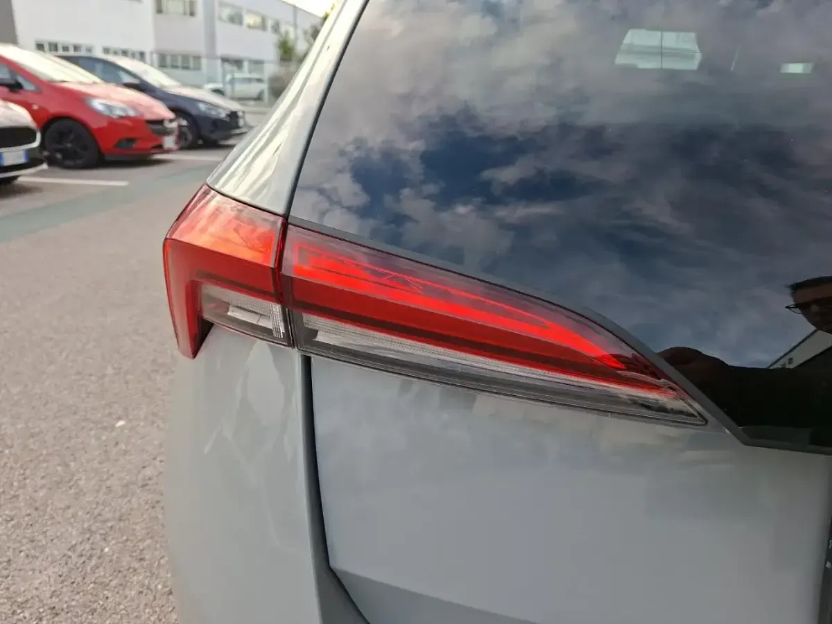 Usata Skoda Scala Style 110 CV (80 kW) 2023 Grigio Utilitaria