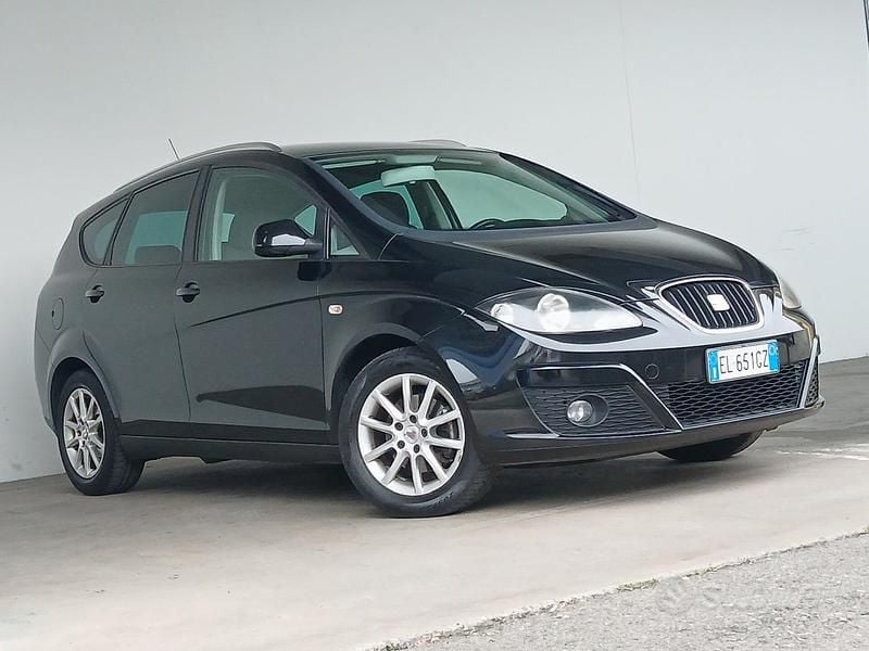 Usata Seat Altea XL 105 CV (77 kW) 2012 Nero Monovolume