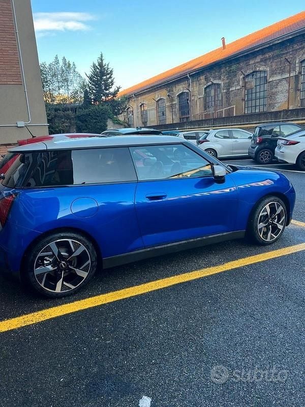 Usata Mini Cooper Coupé 2024 Blu Coupé