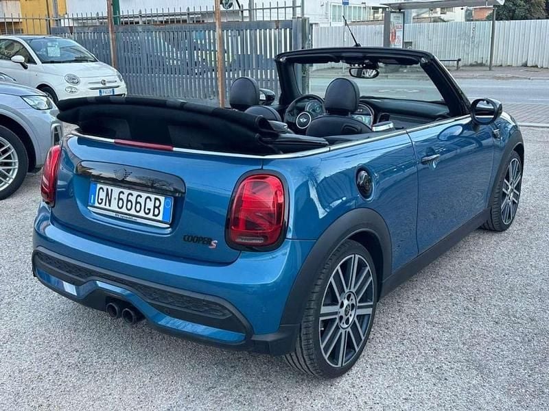 Usata Mini Cooper Cabriolet 178 CV (130 kW) 2023 Blu Cabrio