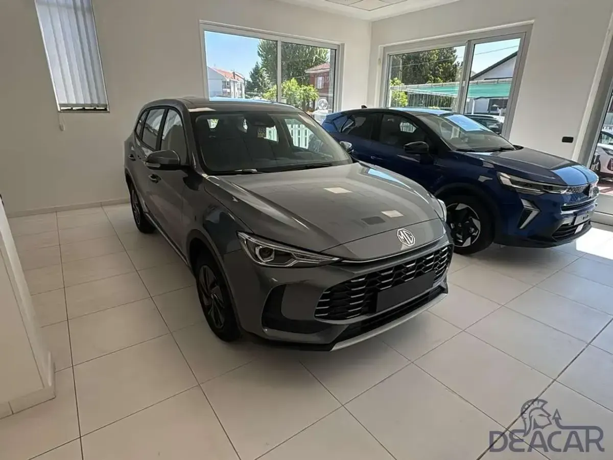 Nuevo MG ZS 116 CV (85 kW) 2026 Gris SUV