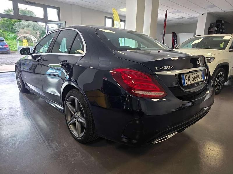 Usata Mercedes C220 170 CV (125 kW) 2018 Blu/azzurro Berlina