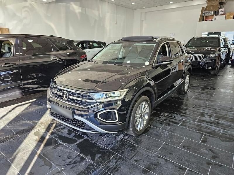 Usata VW T-Roc Style 116 CV (85 kW) 2023 Deep black SUV