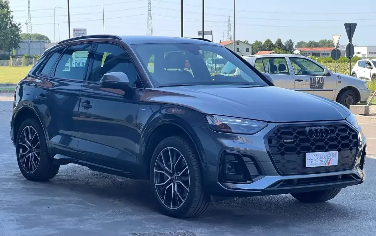 Usata Audi Q5 S-line plus 286 CV (210 kW) 2022 Grigio daytona SUV