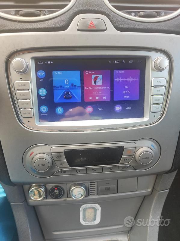 Usata Ford Focus 115 CV (84 kW) 2010 Nero Station wagon