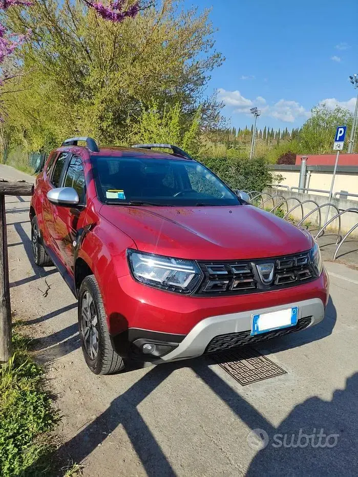 Usata Dacia Duster Prestige 101 CV (74 kW) 2021 Rosso SUV